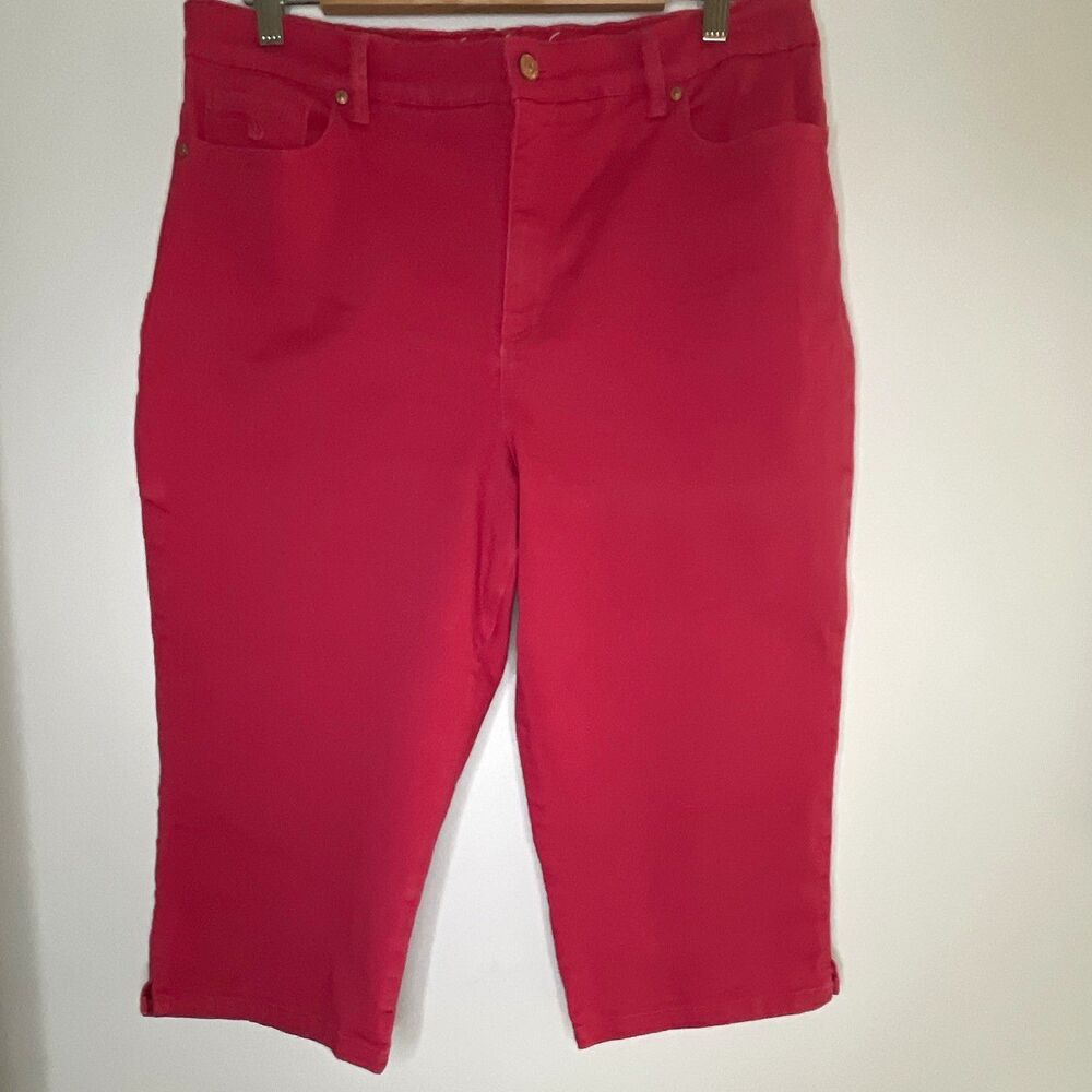 Gloria Vanderbilt Women’s 12 Red Cropped Capri Pants Slim Skinny Stretch Pockets